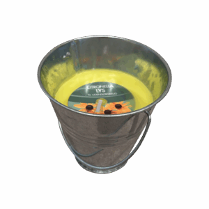 Citronellalys i spand